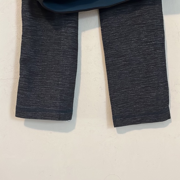 Lululemon Yoga Pants - Picture 5 of 7